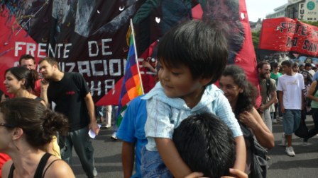 OTRO CAMINO PARA SUPERAR LA CRISIS - ARGENTINA- MARCHA BUENOS AIRES 16