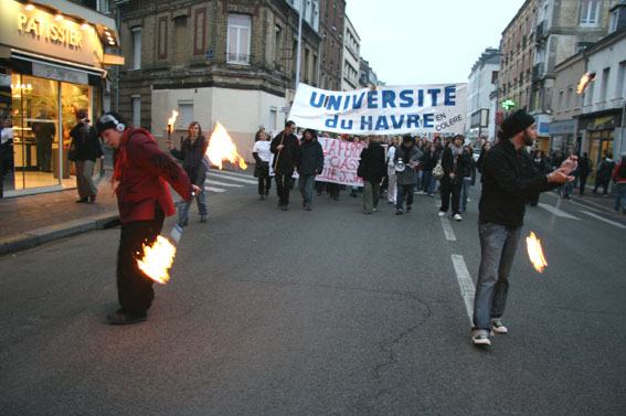 Le Havre, manif nocturne du 19 02 09