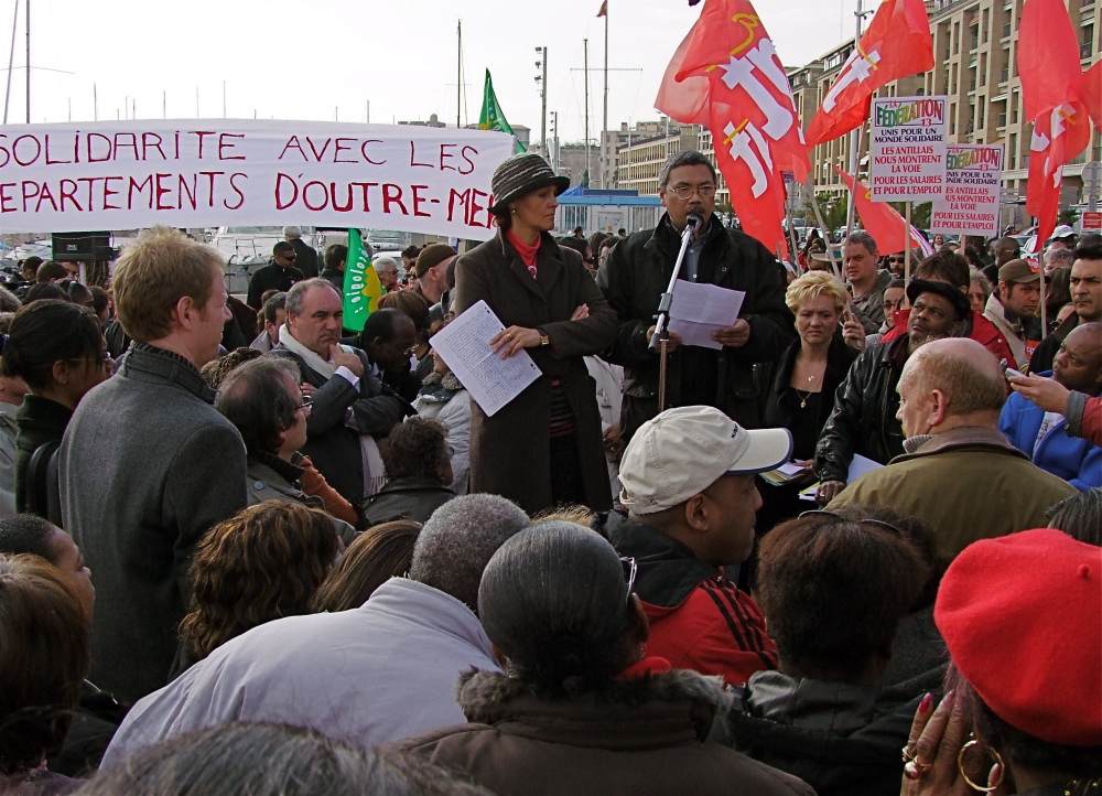 Soutien Antilles Marseille 21 février 09