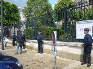 manif des précaires de l'éducation et enseignants solidaires au Mans le 9 juin