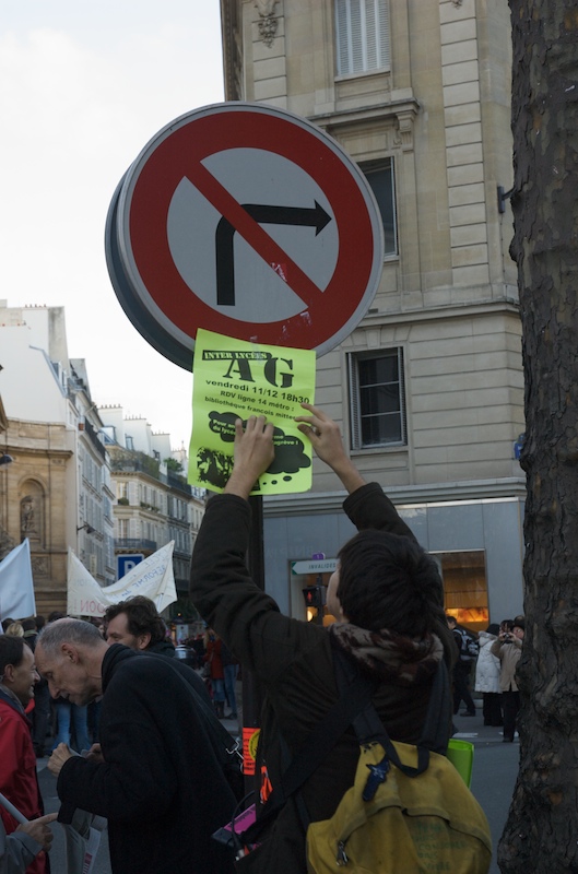 Interdit de tourner à droite