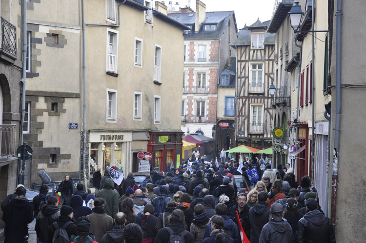 cortège dans les rues de Rennes