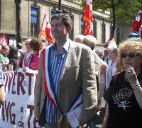 Pierre Mansat dans la manif IVG Maternité