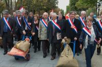 Marche des élus vers l'Elysée