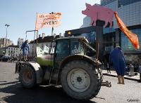 Manif des paysans en tracteur à Paris