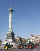 Manif des paysans en tracteur à Paris