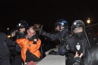 Rassemblement de protestation devant le Dîner du Siècle, le 24 novembre 2010.