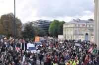 Caen, arrivée devant la préfecture