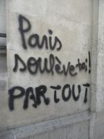 Paris debout