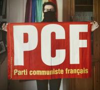 PCF en noir et rouge