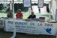 Stand du comité Pax Rhona du Mouvement de la Paix