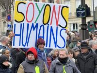 Soyons humains