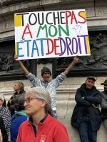 Touche pas à mon Etat de droit