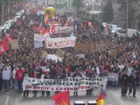 12000 dans les rues de TOULON