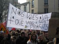 nos vies valent plus que leurs profits