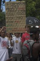 Manif anti CPE ile de la Réunion