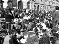 Sit-in devant la Sorbonne le 07.04.06