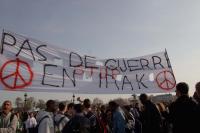 Contre la guerre en IRAK, manifestation à PARIS