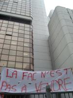 La fac n'est pas à vendre