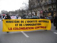 manif anticoloniale