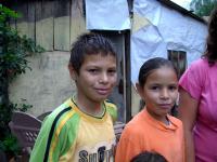 Paraguay famille monoparentale à san antonio