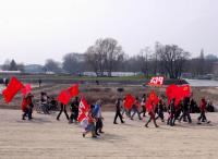 Route du petit Rhin, cortège des jeunesses communistes