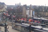 le cortège devant l'université de Caen