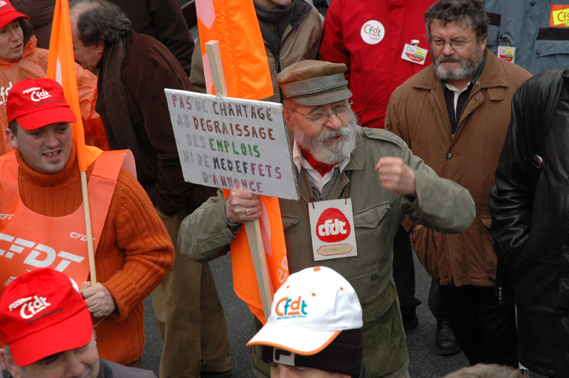 manif050205036.JPG