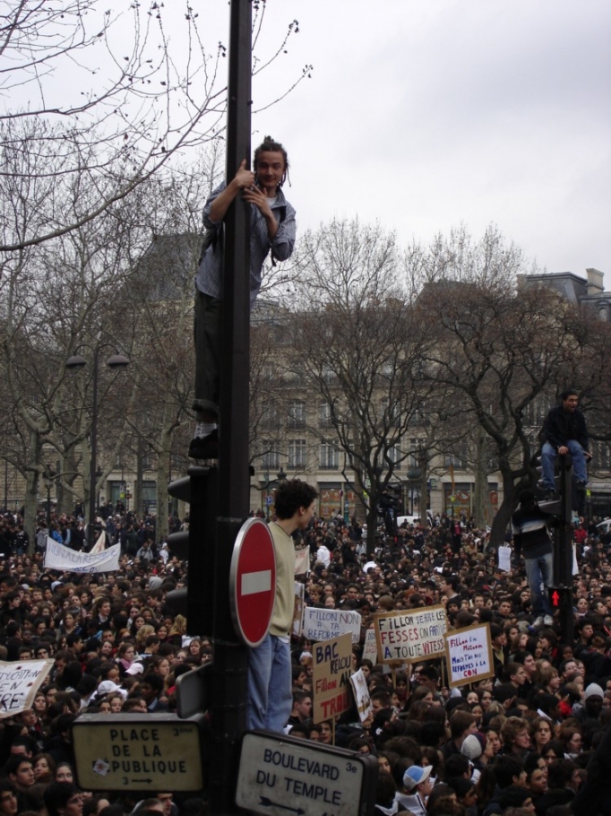 manifestation_lycens_Paris_2005-02-10_012.jpg
