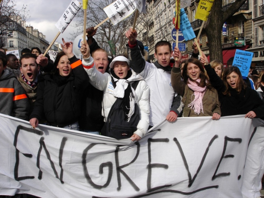 manifestation_lycens_Paris_2005-02-15_001.jpg