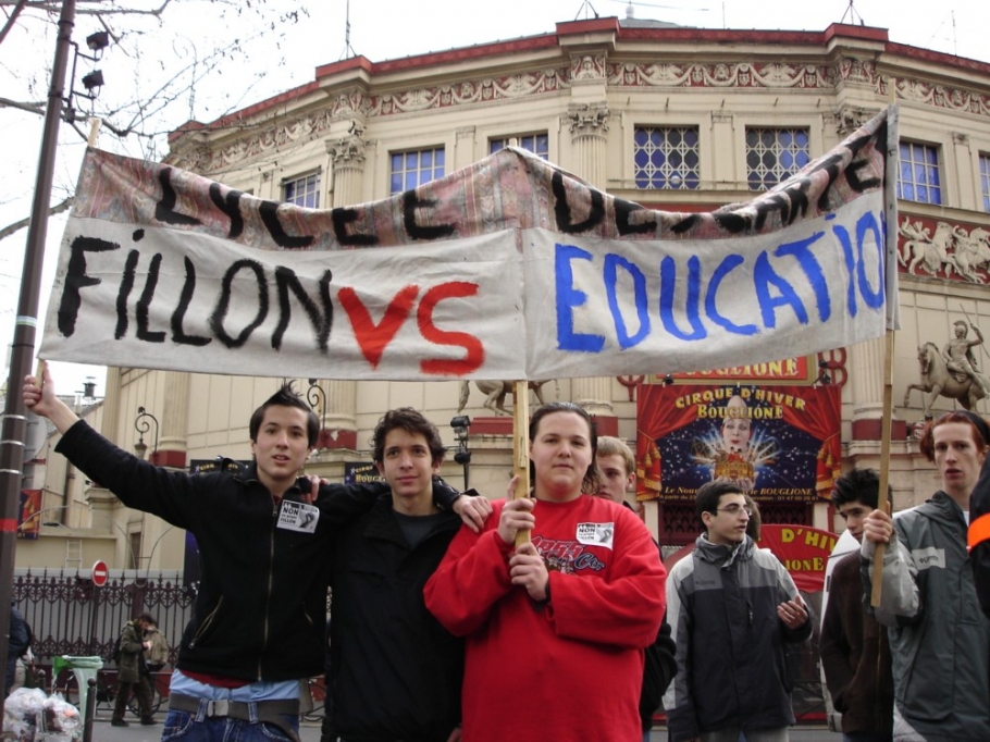 manifestation_lycens_Paris_2005-02-15_014.jpg