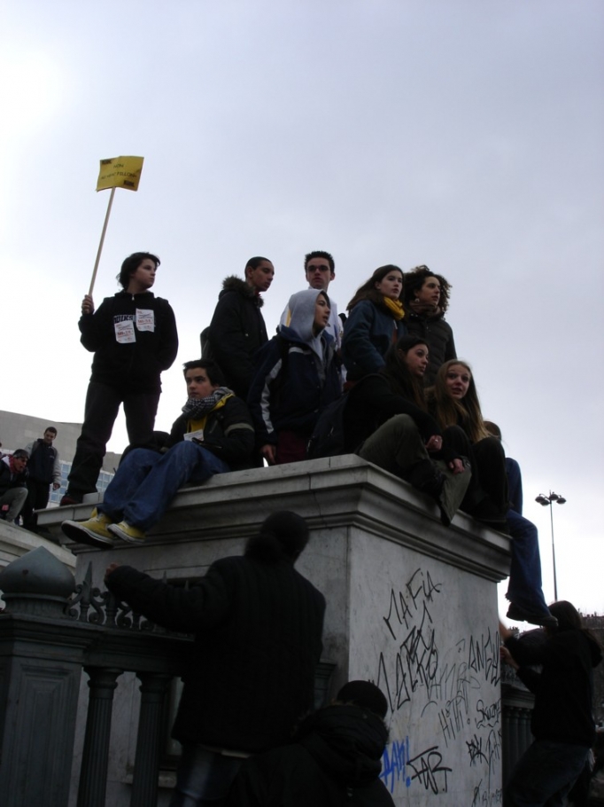 manifestation_lycens_Paris_2005-02-15_023.jpg
