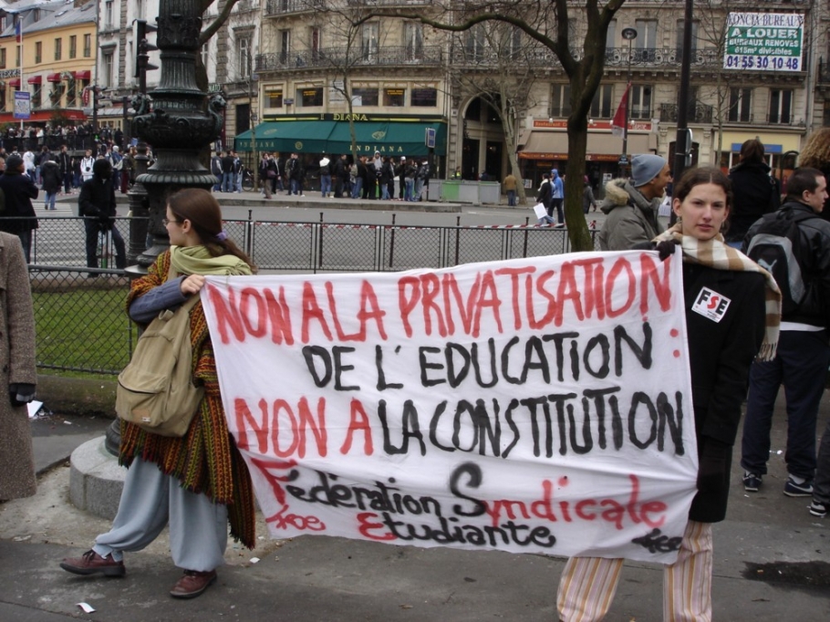 manifestation_lycens_Paris_2005-03-08_05-bis-bis.jpg