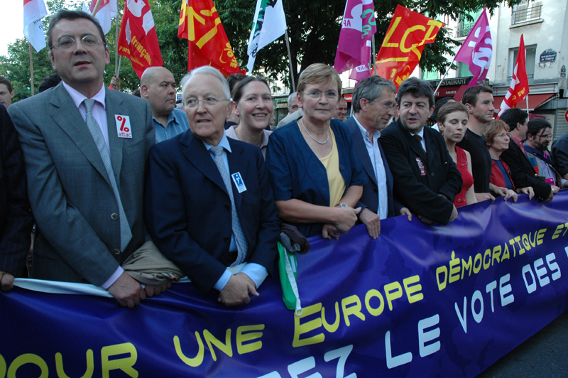 16juin05manif027.JPG