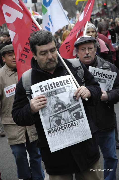 06-02-07A38manif_cpe.jpg