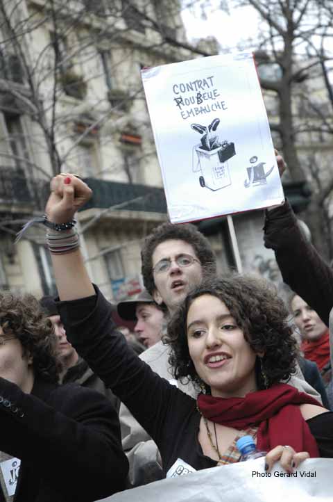 06-02-07A27manif_cpe.jpg