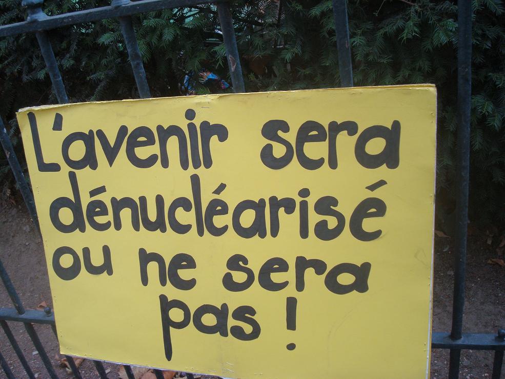 manif_anti-nuclaire_paris_31_10_07_6.jpg