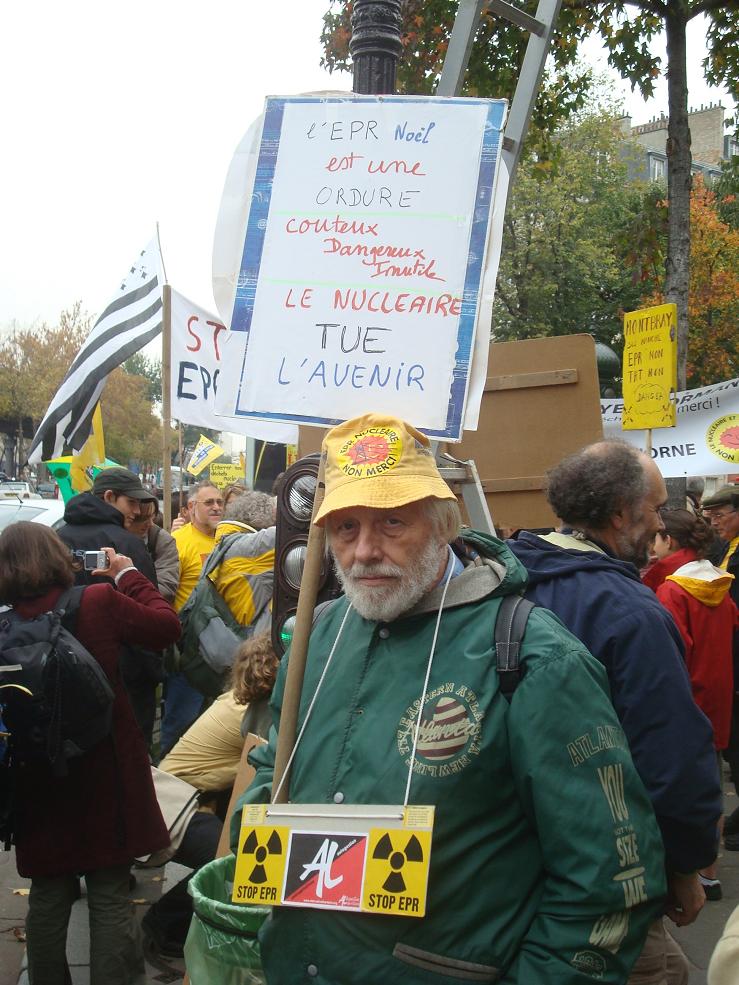 manif_anti-nuclaire_paris_31_10_07_17.jpg