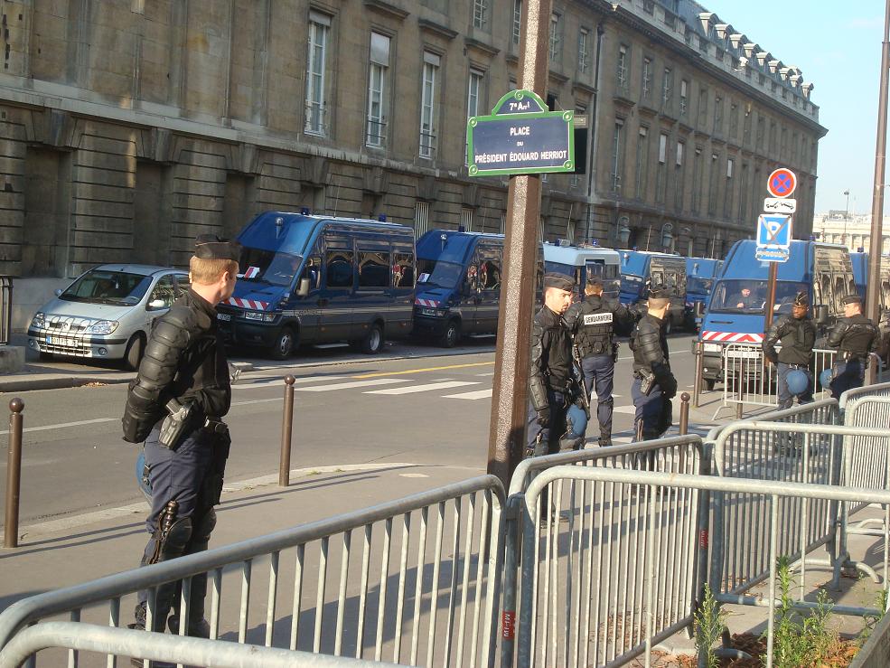 manif16novassnatparis_5.jpg