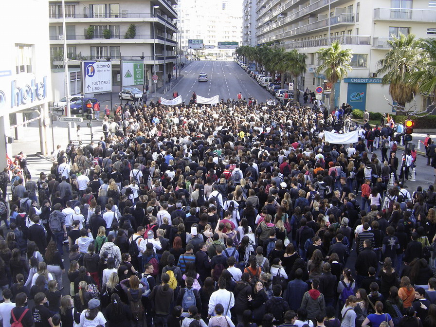 2008-04-01_-_manif_lyceens_Toulon_27.jpg