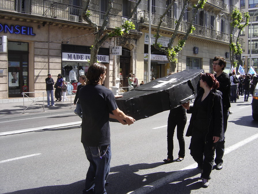 2008-04-29_-_manif_Toulon_03.jpg