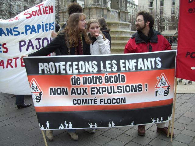 RESF_manif_70207CIMG0029.jpg