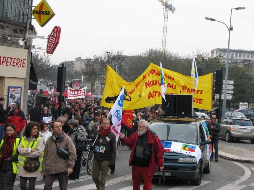 075.jpg
