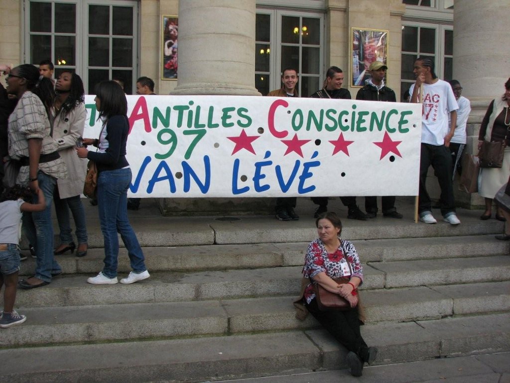 Solidarit_Antilles_Bordeaux_28-02-09_177.jpg