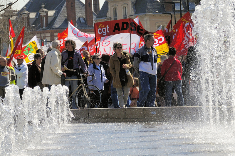 manif_chartres-19-mars-75.jpg