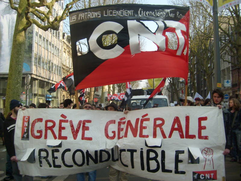 banderole_CNT_Lille_greve_generale_19_mars_2009.jpg