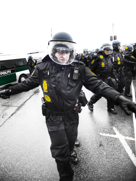 Police_intimidation.jpg