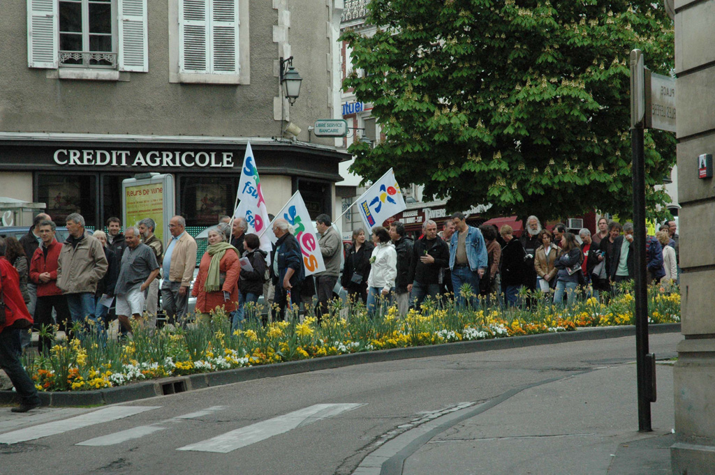CORTEGE-3.jpg