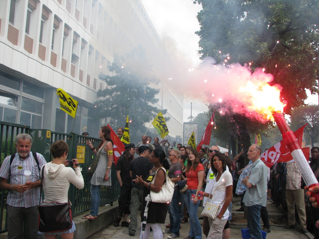 rpression_syndicale_dans_le_92_035.jpg