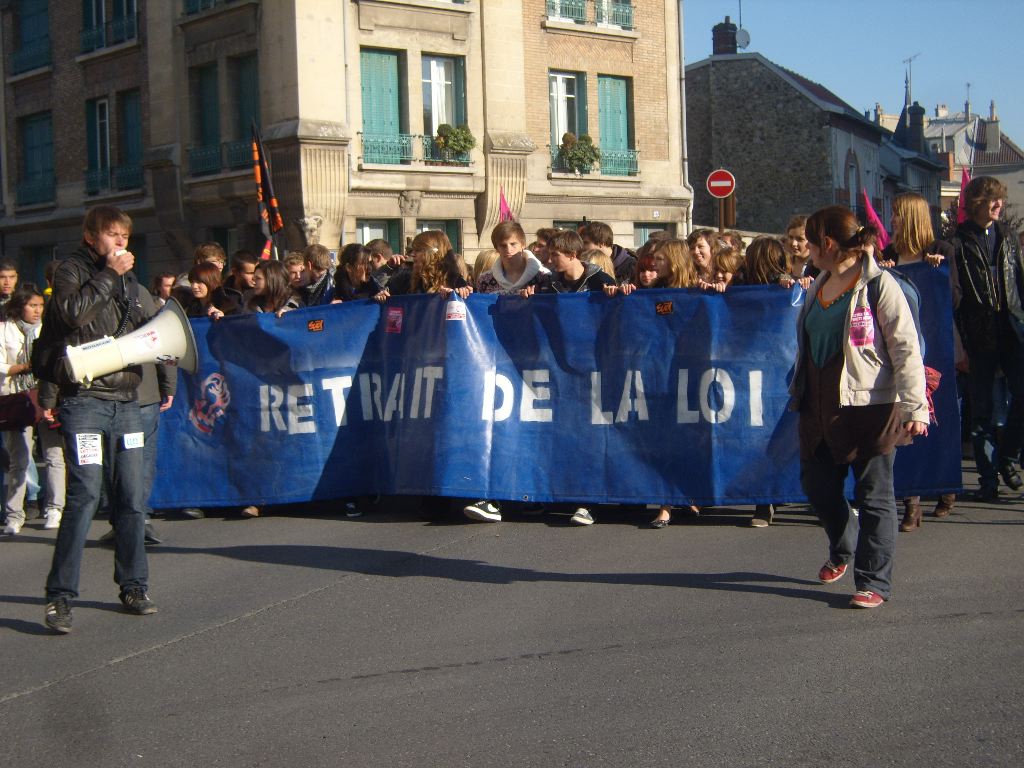 S1037123.jpg